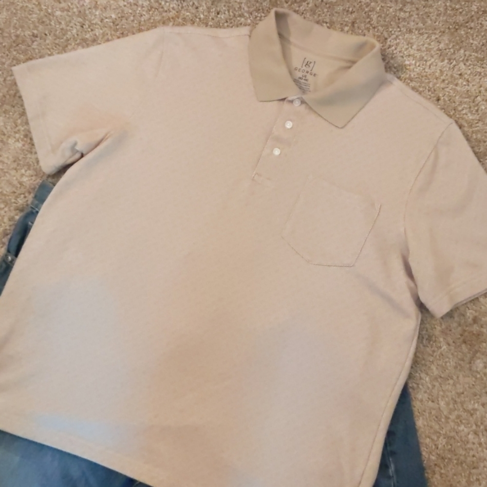 [G] George Cream Polo Shirt . Size L 42/44